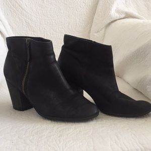 Nordstrom BP Black Suede Bootie